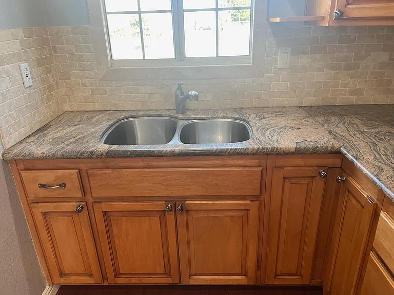 3887 Ocean View Blvd — Photo 8