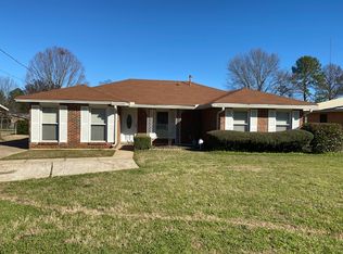 5725 Belleau Dr, Montgomery, AL 36117