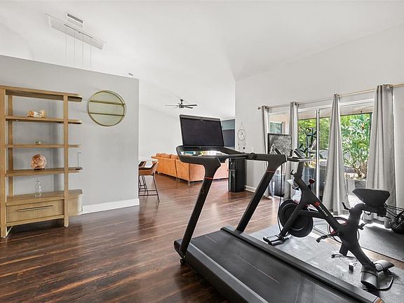 4th image of 1407 Countryridge Pl