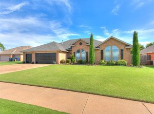 9025 SW 22nd Ter, Oklahoma City, OK 73128
