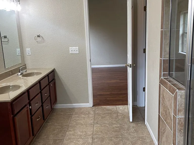 20454 Lynwood Rd — Photo 18