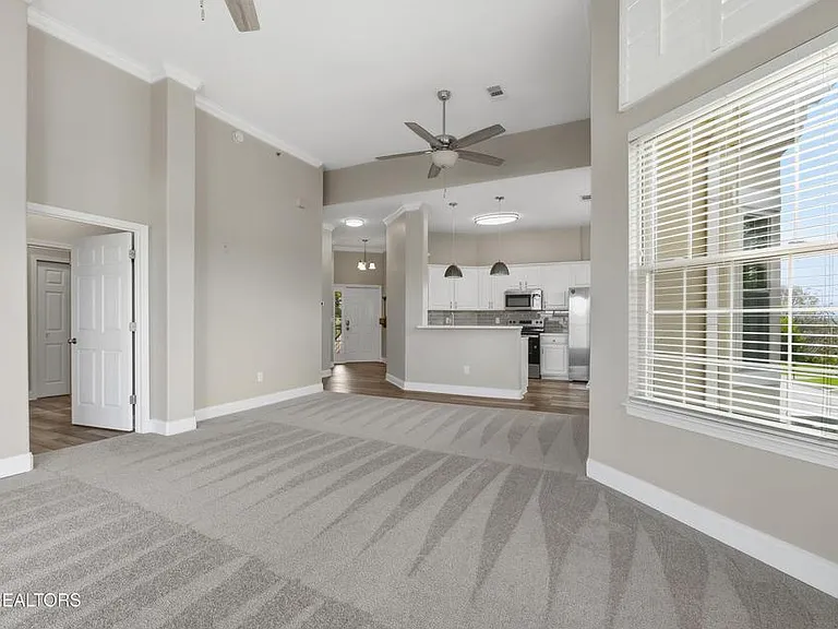 565 Rarity Bay Pkwy #201 — Photo 35