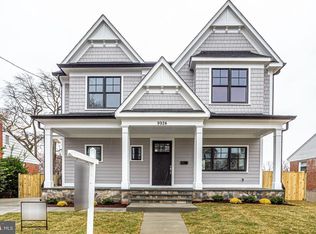 9924 Mayfield Dr, Bethesda, MD 20817