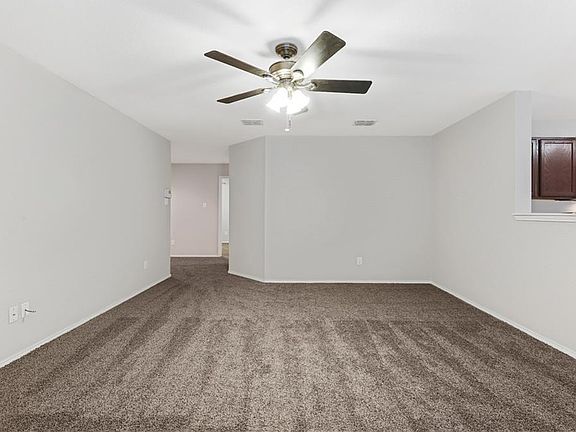 2nd image of 817 San Miguel Trl