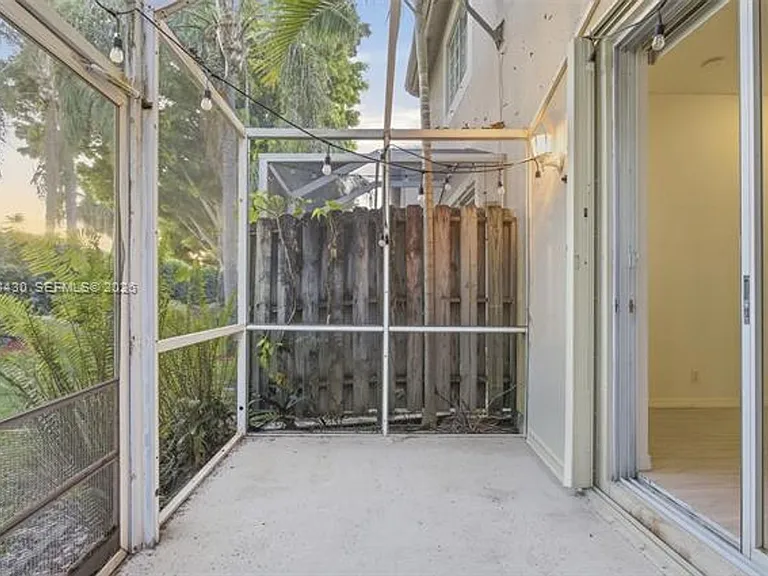 2066 Madeira Dr #Townhouse 2066 — Photo 10