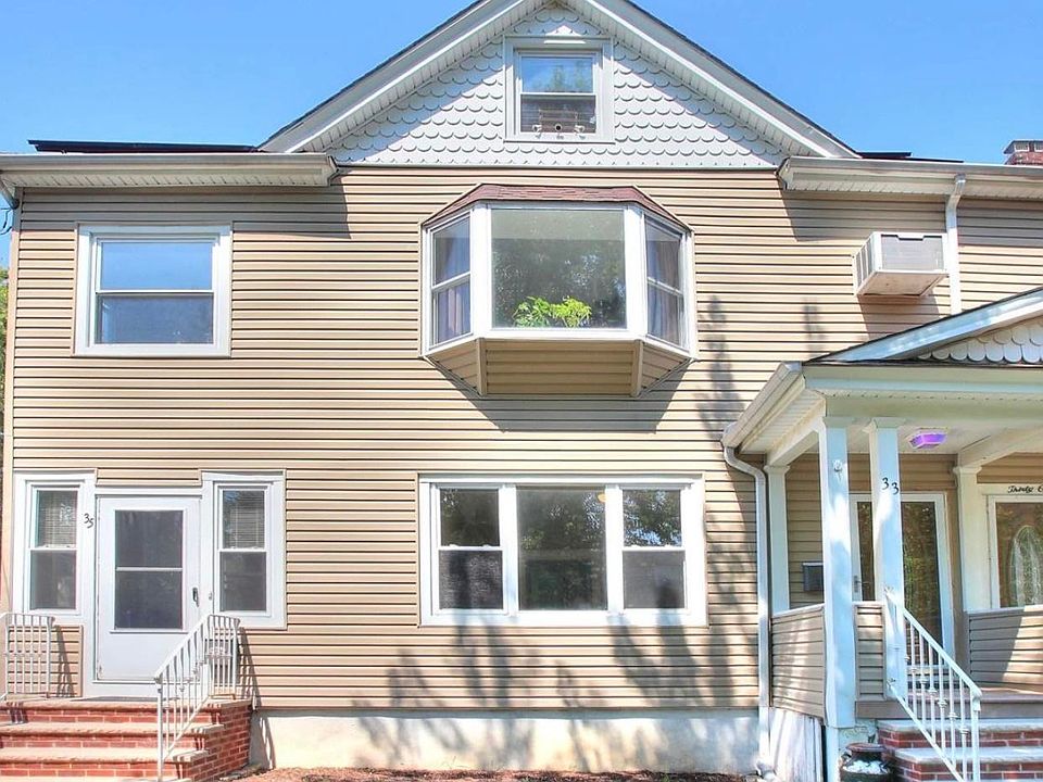1st image of 35 Floyd St #2