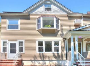 35 Floyd St #2, Staten Island, NY 10310