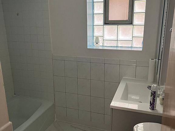 4th image of 4602 S Mozart St #1