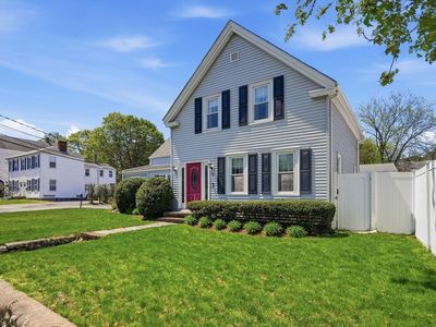 31 Walnut St, Dedham, MA, 02026