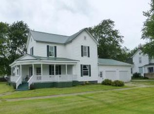 201 N Madison St, Cerro Gordo, IL 61818