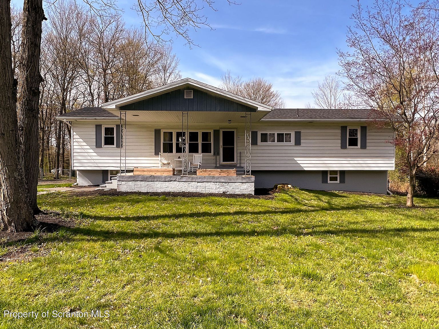 217 3rd St, Dalton, PA 18414 Zillow