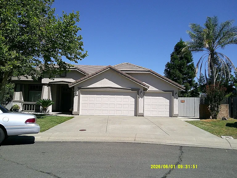 2055 Keel Ct — Photo 4