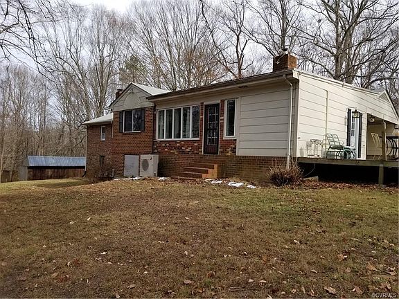 3rd image of 14223 Hickory Oaks Ln