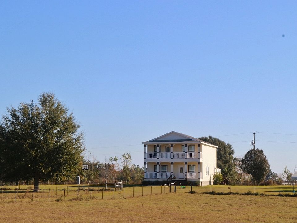 1st image of 291 SW Fantasia Way