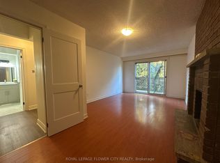 24 Peterson Ct, Brampton, ON L6Z 1K6