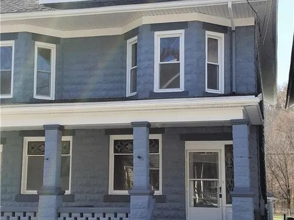 696 Main St, Bangor, PA 18013