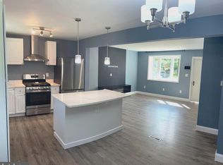11441 Schuylkill Rd, Rockville, MD 20852