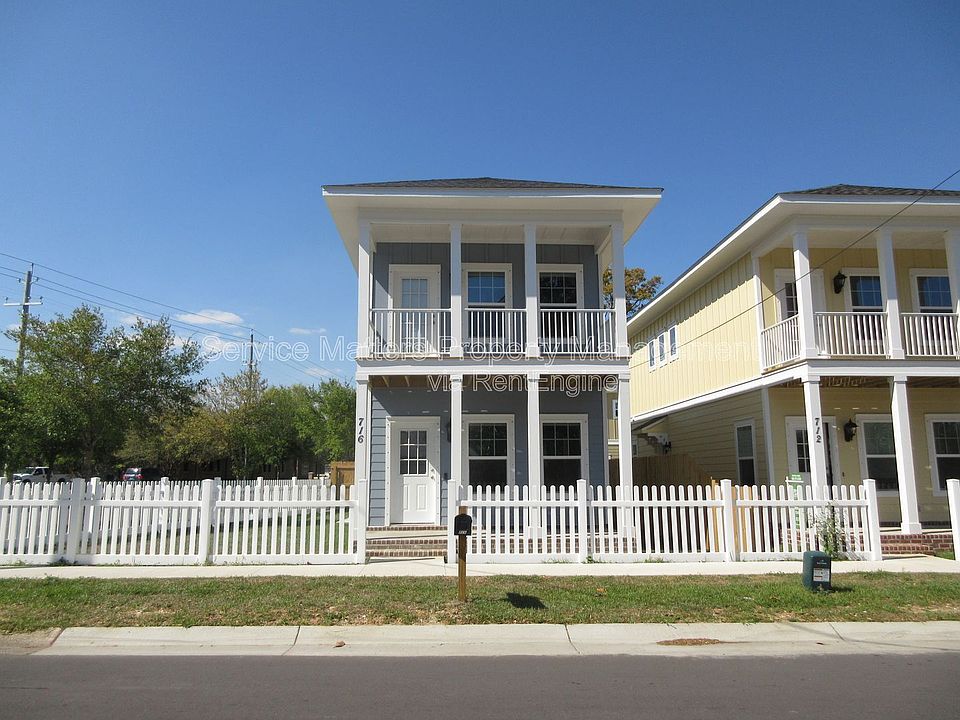 1st image of 716 W Intendencia St