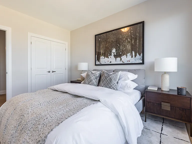 4286 King St E — Photo 10