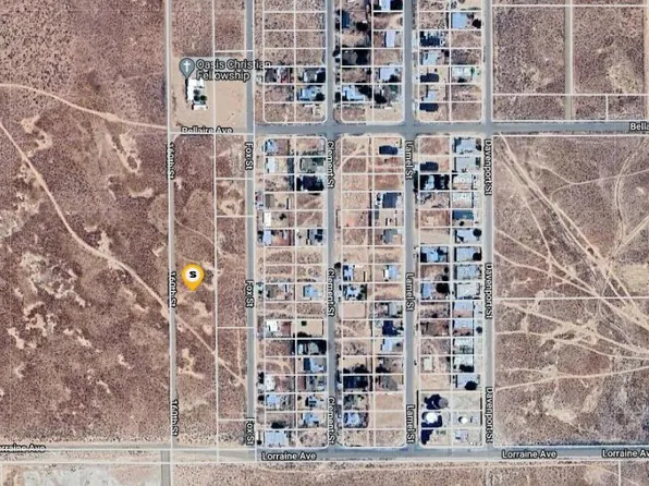 Lorraine Ave, Edwards, CA 93523