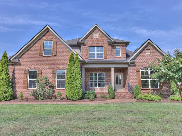 2105 Sugar Mill Dr, Nolensville, TN 37135