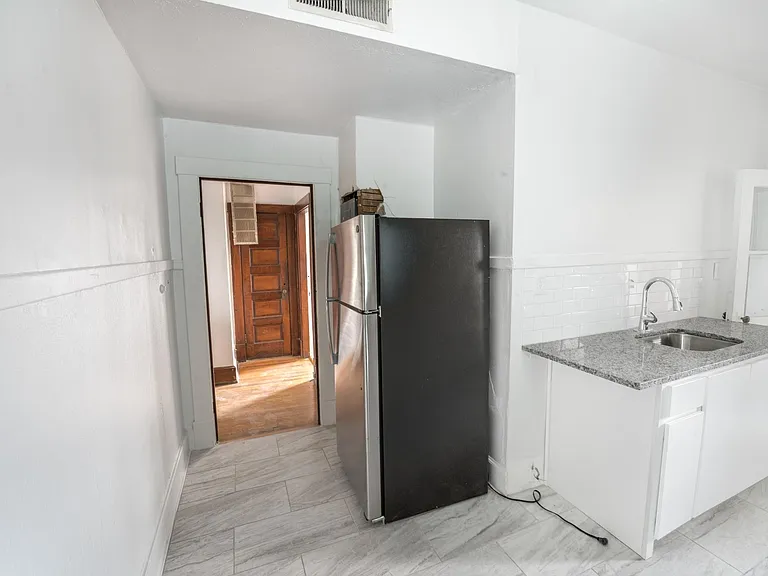 The Fairfax - 800 Prospect Street — Photo 12