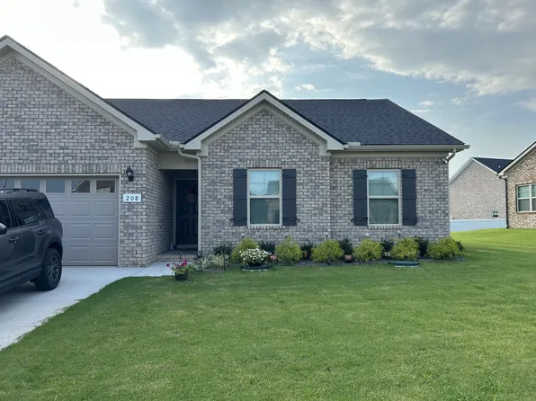 208 Watershed Ct, Ashland City, TN 37015
