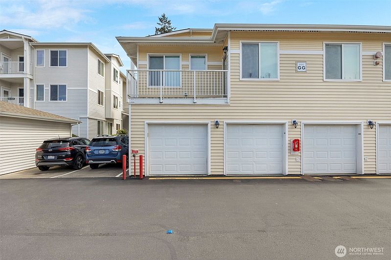 4th image of 14915 38th Drive SE #GG3025