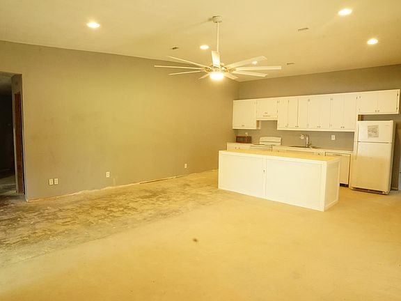 3rd image of 7767 Fm 349