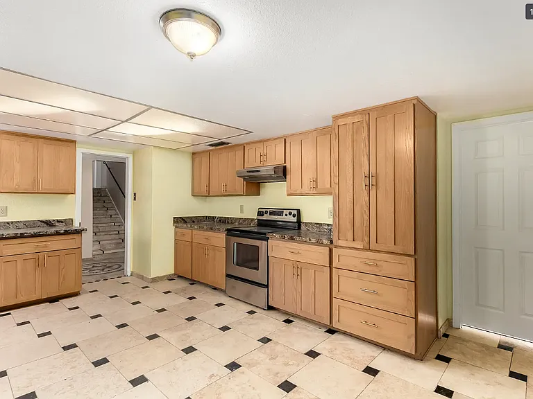 4403 S Terrace Rd — Photo 9