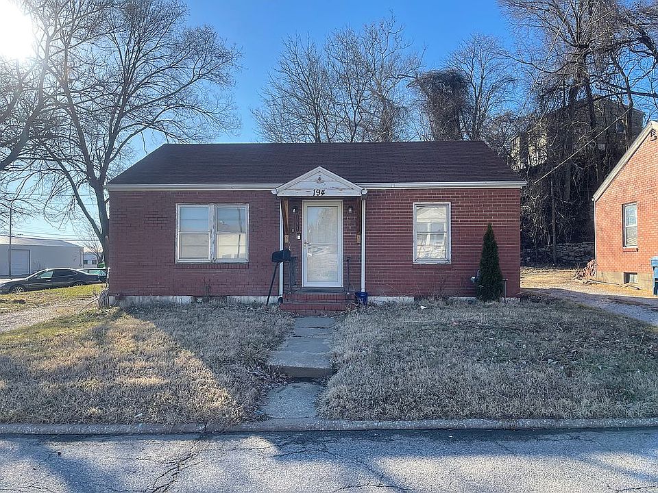 1st image of 194 Sering Ave