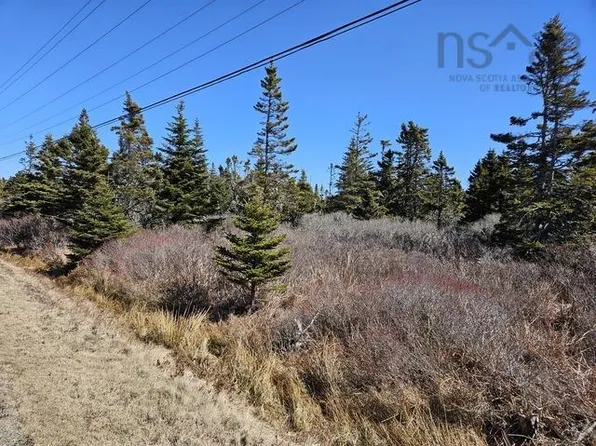 Highway 3, Lower East Pubnico, NS B0W 2A0