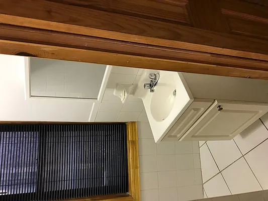 Rented by Crosstown Apartments NYC | media 10