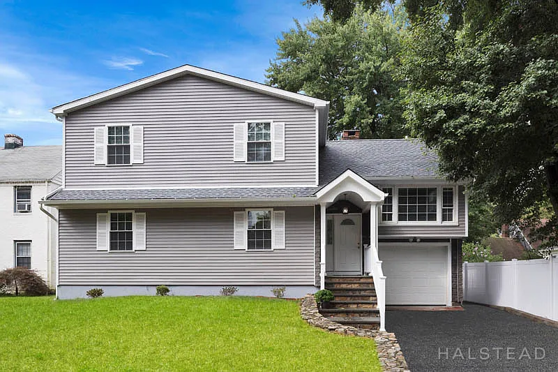 46 Brooklawn Ave photo 1
