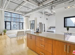 330 W 11th St APT 703, Los Angeles, CA 90015