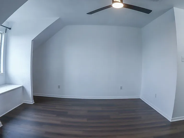 1810 Mesa Oaks Cir — Photo 20