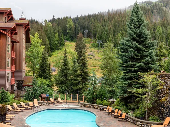 2036 London Ln #323C, Whistler, BC V8E 0N7