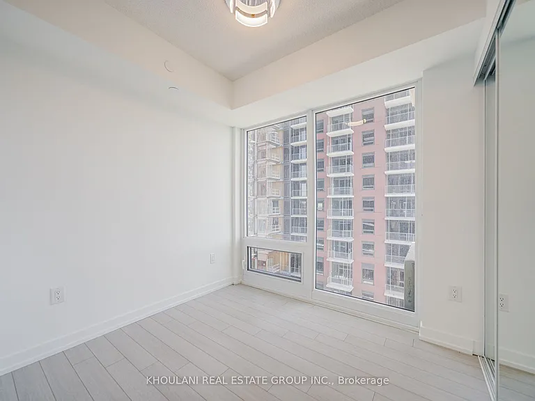 4010 Eglinton Ave W #1113 — Photo 19