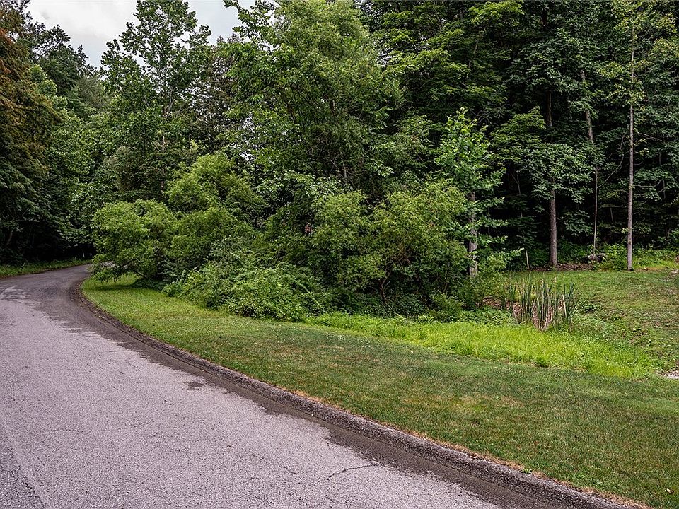 2nd image of LOT 19 Timberland Dr