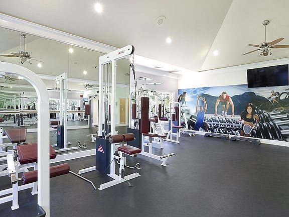 5th image of 11900 Stonehollow Dr #111