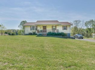 122 J K Gray Ln, Gray, TN 37615