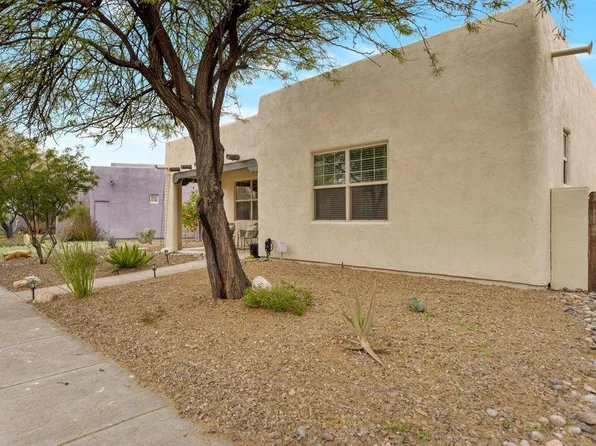 10413 E Roylstons Ln, Tucson, AZ 85747
