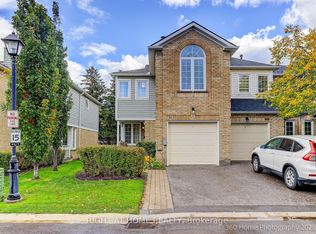 32 Heathcliffe Sq, Brampton, ON L6S5P7