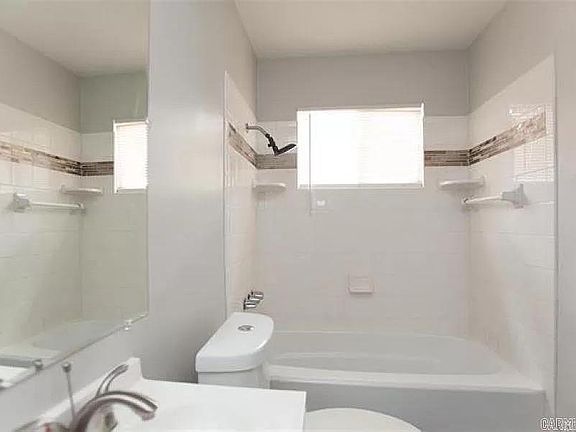 5th image of 8915 Merrivale Dr