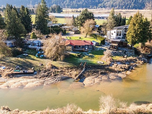 2nd image of 10148 Mountainview Rd