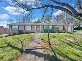 3125 Tomaranne Dr, Roanoke, VA 24018