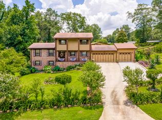 3625 Rainbow Dr, Decatur, GA 30034