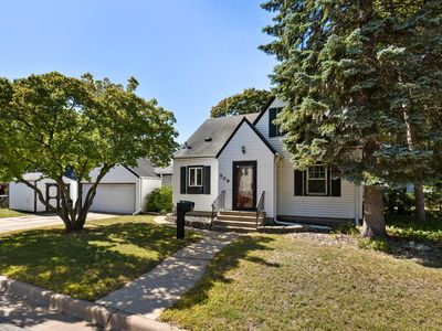 509 Gotzian St, Saint Paul, MN, 55106