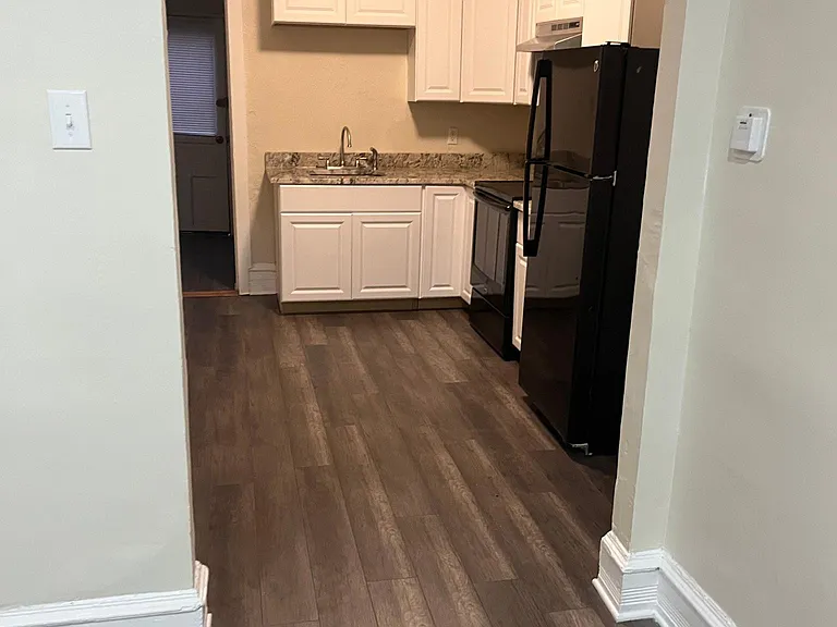 3471 Braddock St — Photo 3