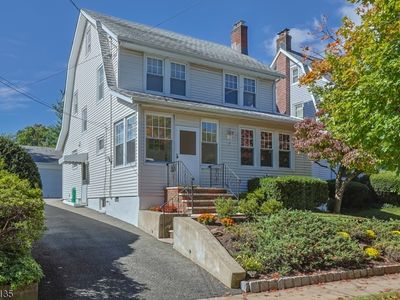 7 James Ct, West Orange, NJ, 07052